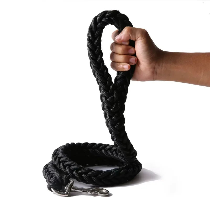 Heavy‑Duty Nylon Braided Dog Leash — Thick Rope Lead for Large Dogs & Strong Pullers